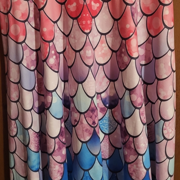 Fun Mermaid Style Sleeveless Dress hombre coloring from pink to blue Size L - Picture 6 of 6